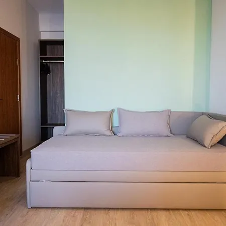 Este Luxury Apartments Kriopigi Exterior foto